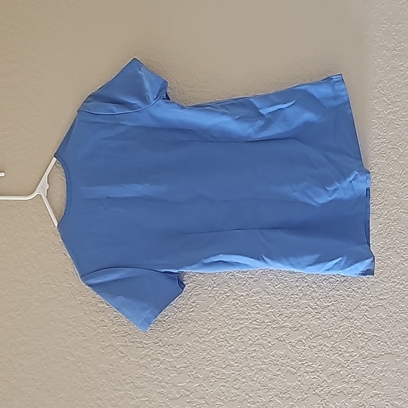 Figs xxs light blue scrub top - Picture 2 of 4